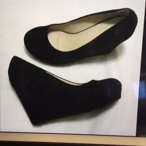 Torrid Black Suede platform wedge Heels 10
